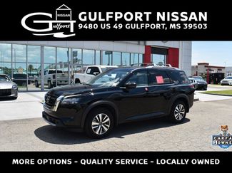 Used 2025 Nissan Pathfinder SL FWD video 1