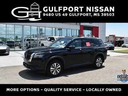 Used 2025 Nissan Pathfinder SL