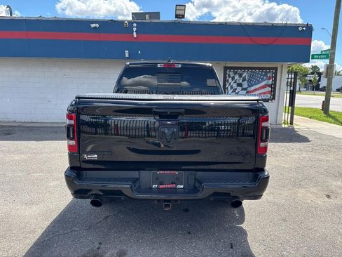 Used 2021 RAM 1500 Laramie AWD/4WD image 4