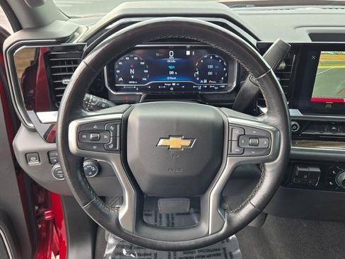 Used 2022 Chevrolet Silverado 1500 LT w/ All Star Edition Plus image 34