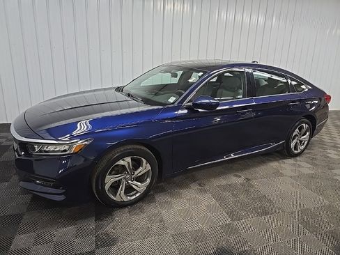 Used 2018 Honda Accord EX image 6