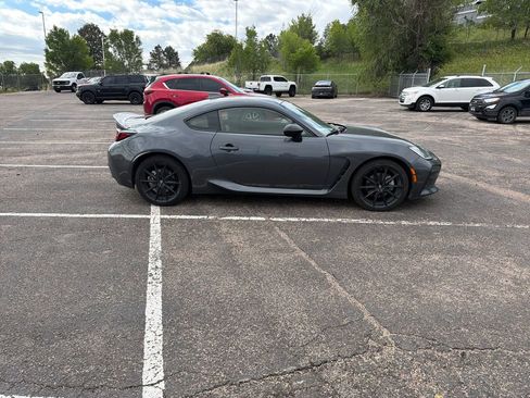 Used 2024 Toyota GR86 Premium RWD image 7