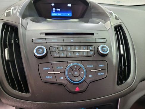 Used 2018 Ford Escape SE image 31