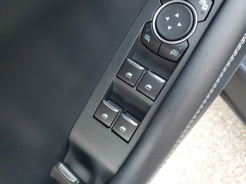 Used 2021 Ford Mustang Mach-E California Route 1 image 32