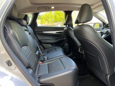 Used 2021 INFINITI QX50 Luxe FWD image 20
