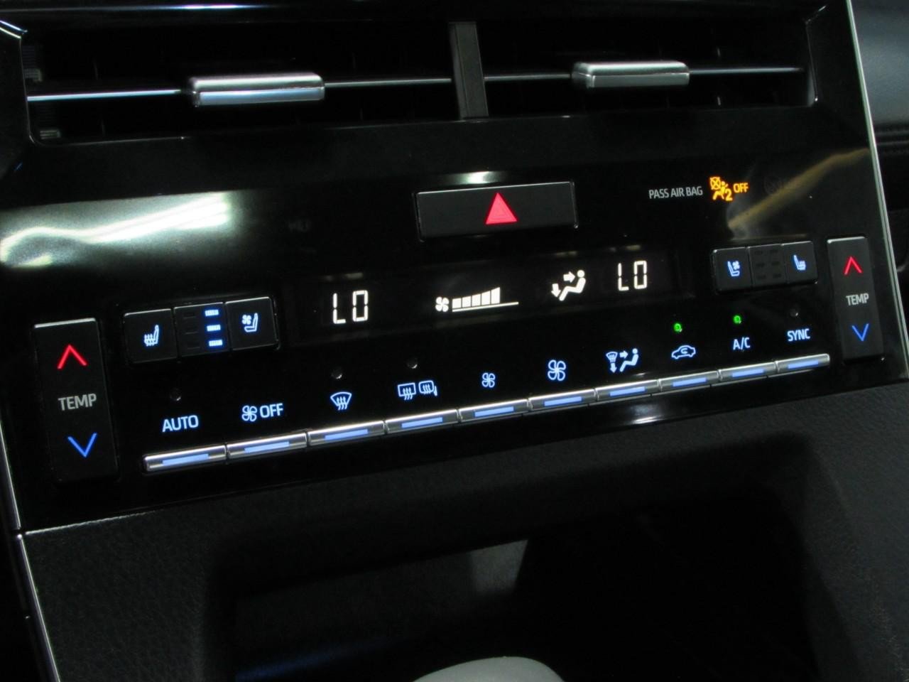 Used 2019 Toyota Avalon Touring w/ All Weather Liner Package FWD image 30