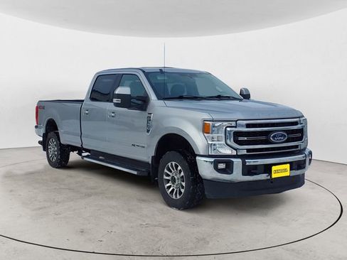 Used 2021 Ford F350 Lariat w/ Camper Package image 7