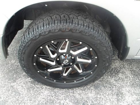 Used 2017 RAM 1500 Big Horn AWD/4WD image 4