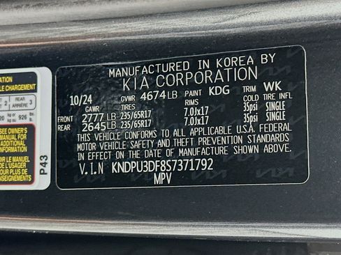 Used 2025 Kia Sportage LX FWD image 12