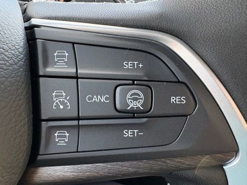 New 2026 Jeep Grand Cherokee Limited w/ Limited Altitude Package RWD image 14