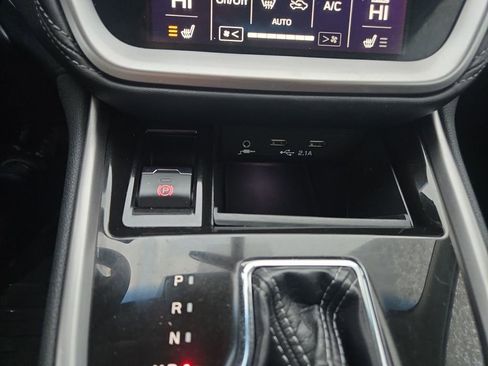 Used 2020 Subaru Outback Premium AWD/4WD image 24