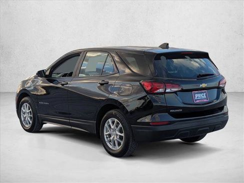 Used 2024 Chevrolet Equinox LS FWD image 8