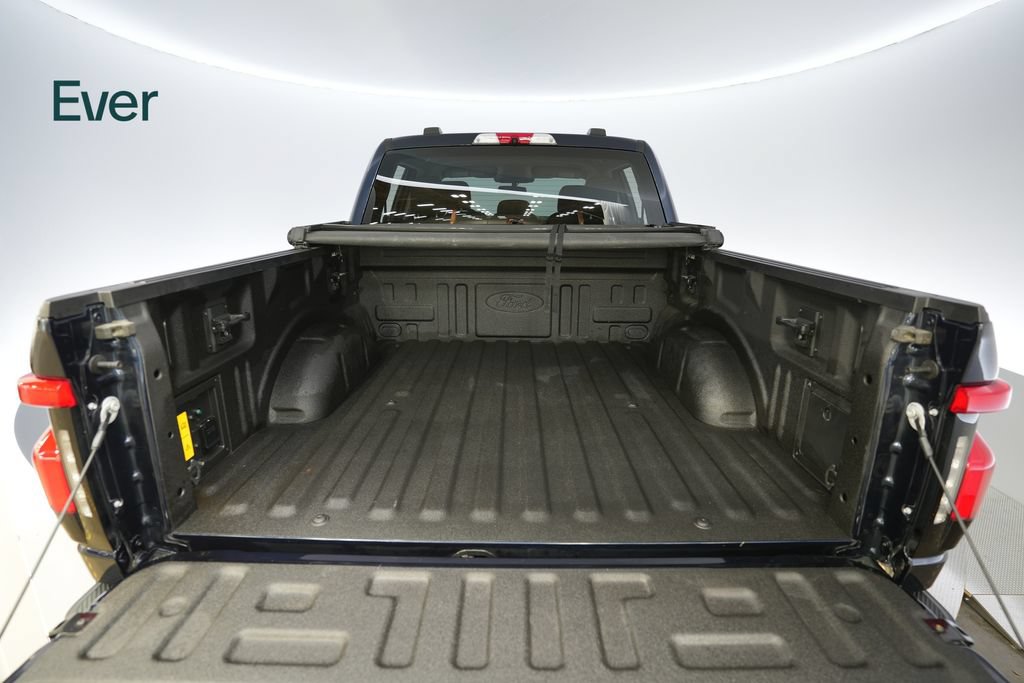 Used 2024 Ford F150 Lightning XLT AWD/4WD image 8