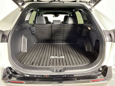 Used 2021 Toyota RAV4 XSE image 22