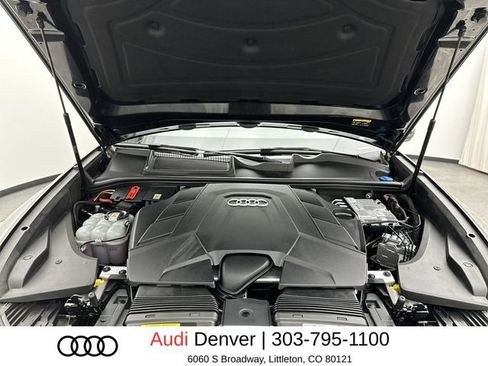 Used 2023 Audi Q8 Premium Plus w/ Premium Plus Package AWD/4WD image 26