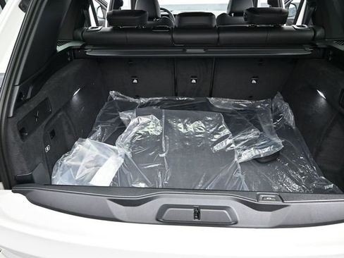 New 2026 BMW X5 xDrive40i w/ M Sport Package image 19