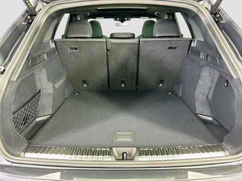 New 2025 Audi SQ5 Premium Plus image 28