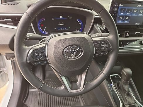 Used 2022 Toyota Corolla XSE image 38