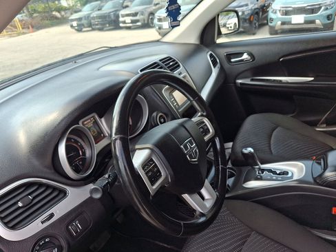 Used 2019 Dodge Journey SE w/ Premium Group FWD image 25