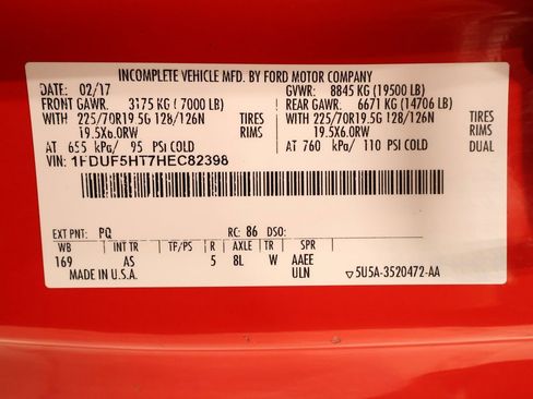 Certified 2017 Ford F550 4x4 Regular Cab Super Duty image 34