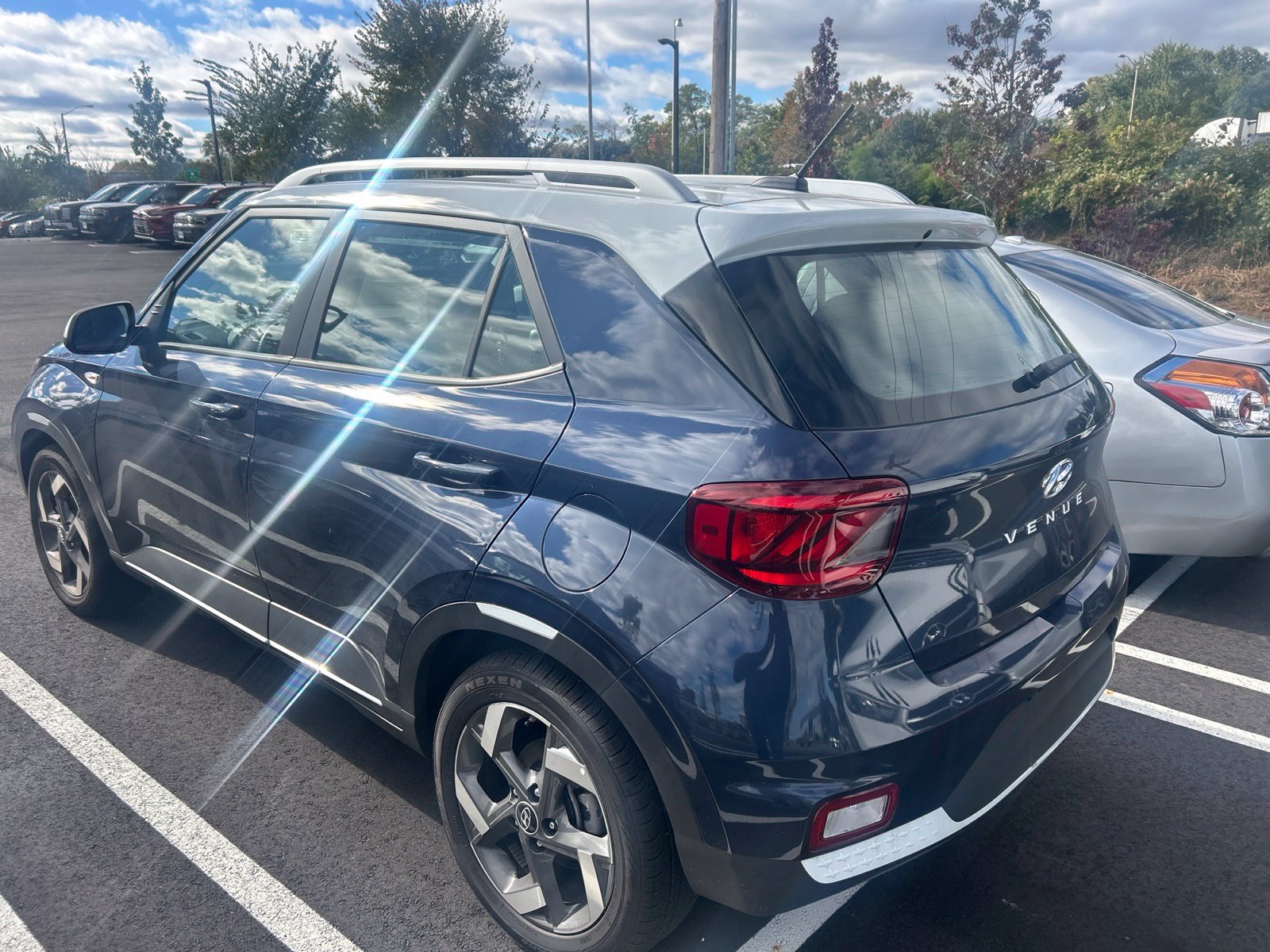 Certified 2026 Hyundai Venue SEL FWD image 4