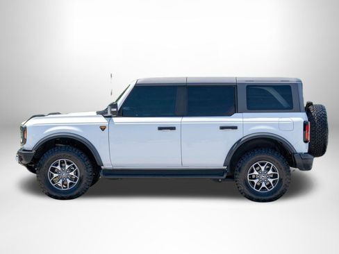 Used 2024 Ford Bronco Badlands AWD/4WD image 4