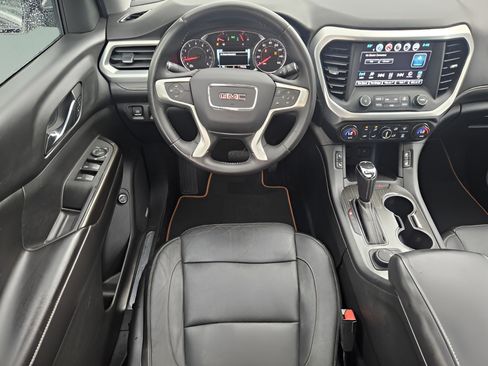Used 2017 GMC Acadia SLT FWD image 11