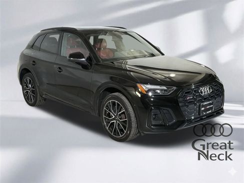 Used 2023 Audi SQ5 Premium Plus w/ Premium Plus Package image 10