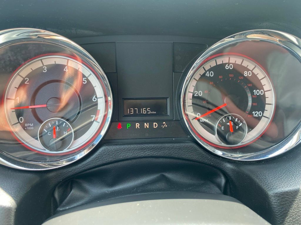 Used 2019 Dodge Grand Caravan SE FWD image 11
