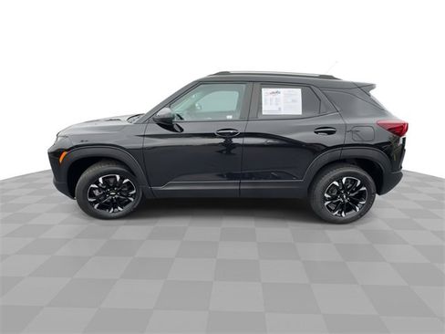 Used 2022 Chevrolet TrailBlazer LT w/ Driver Confidence Package image 5