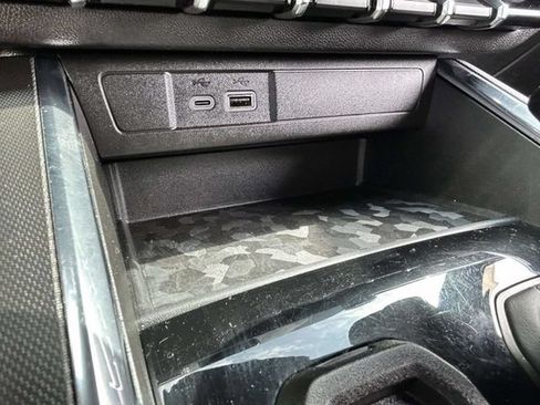 Used 2025 GMC Canyon Elevation w/ Convenience Package RWD image 19