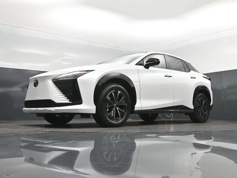 New 2026 Lexus RZ 350e 2WD image 38