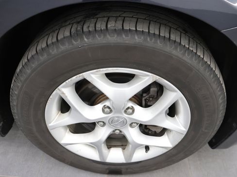Used 2020 Chrysler Pacifica Limited FWD image 3