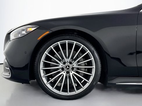 Certified 2022 Mercedes-Benz S 500 4MATIC image 11