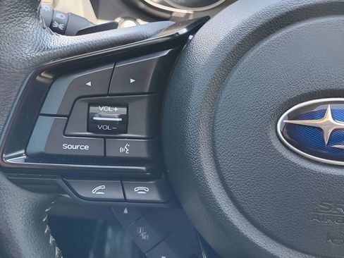 Used 2022 Subaru Ascent Onyx Edition image 23