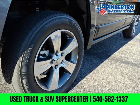 Used 2016 Jeep Patriot High Altitude image 10