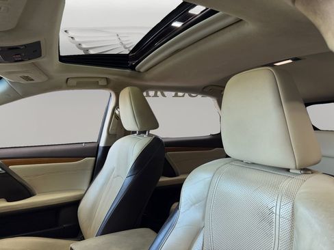 Used 2017 Lexus RX 350 FWD w/ Premium Package image 9