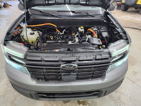 Used 2024 Ford Maverick Lariat w/ Black Appearance Package image 37