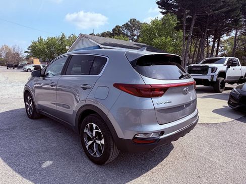 Used 2020 Kia Sportage LX FWD image 5