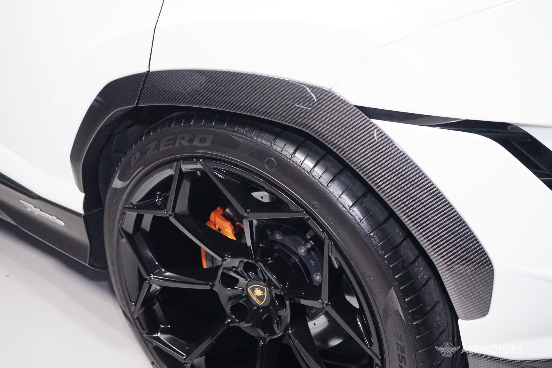 Used 2024 Lamborghini Urus Performante AWD/4WD image 11