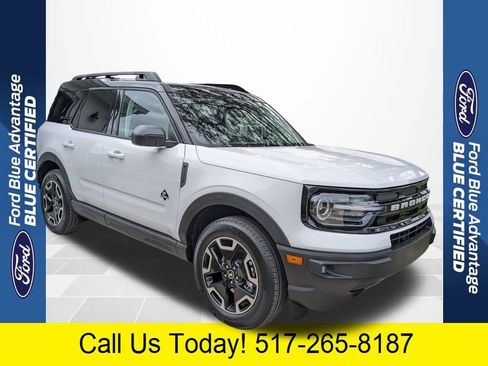 Used 2023 Ford Bronco Sport Outer Banks image 1