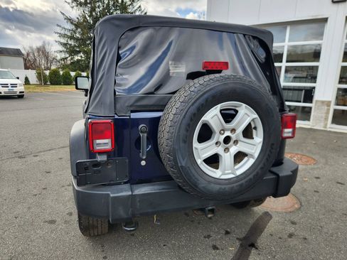 Used 2013 Jeep Wrangler Sport image 11