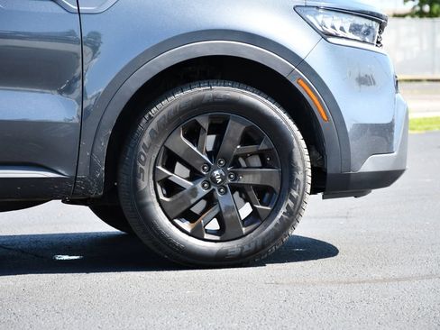 Used 2021 Kia Sorento S AWD/4WD image 9
