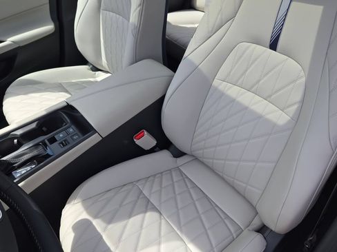 Used 2026 Nissan Sentra SL w/ Floor Mat Package FWD image 18