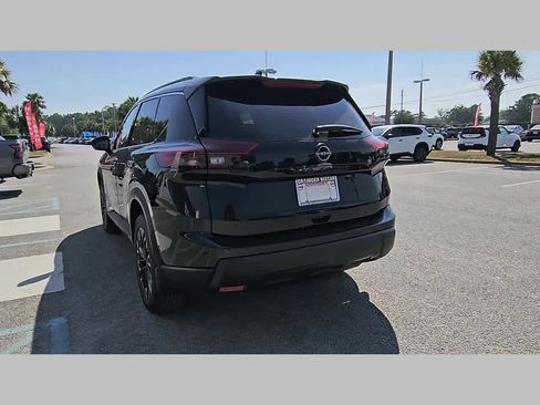 New 2026 Nissan Rogue Dark Armor FWD image 30
