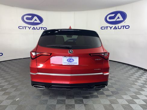 Used 2022 Acura MDX SH-AWD image 4