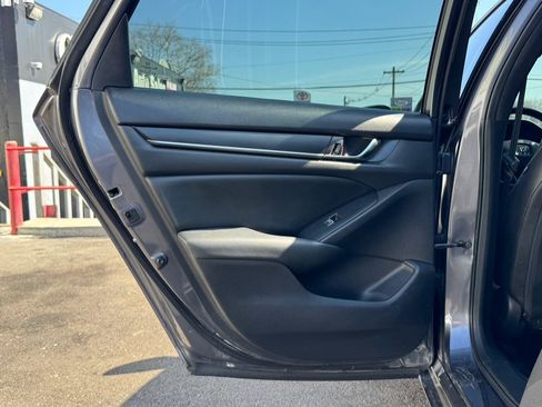 Used 2019 Honda Accord Sport image 23