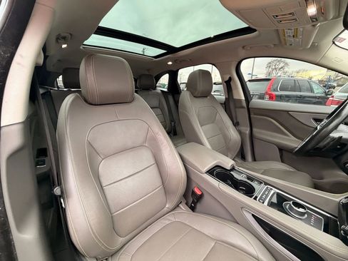 Used 2017 Jaguar F-PACE R-Sport AWD/4WD image 21