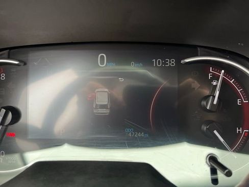 Used 2024 Toyota RAV4 LE image 17