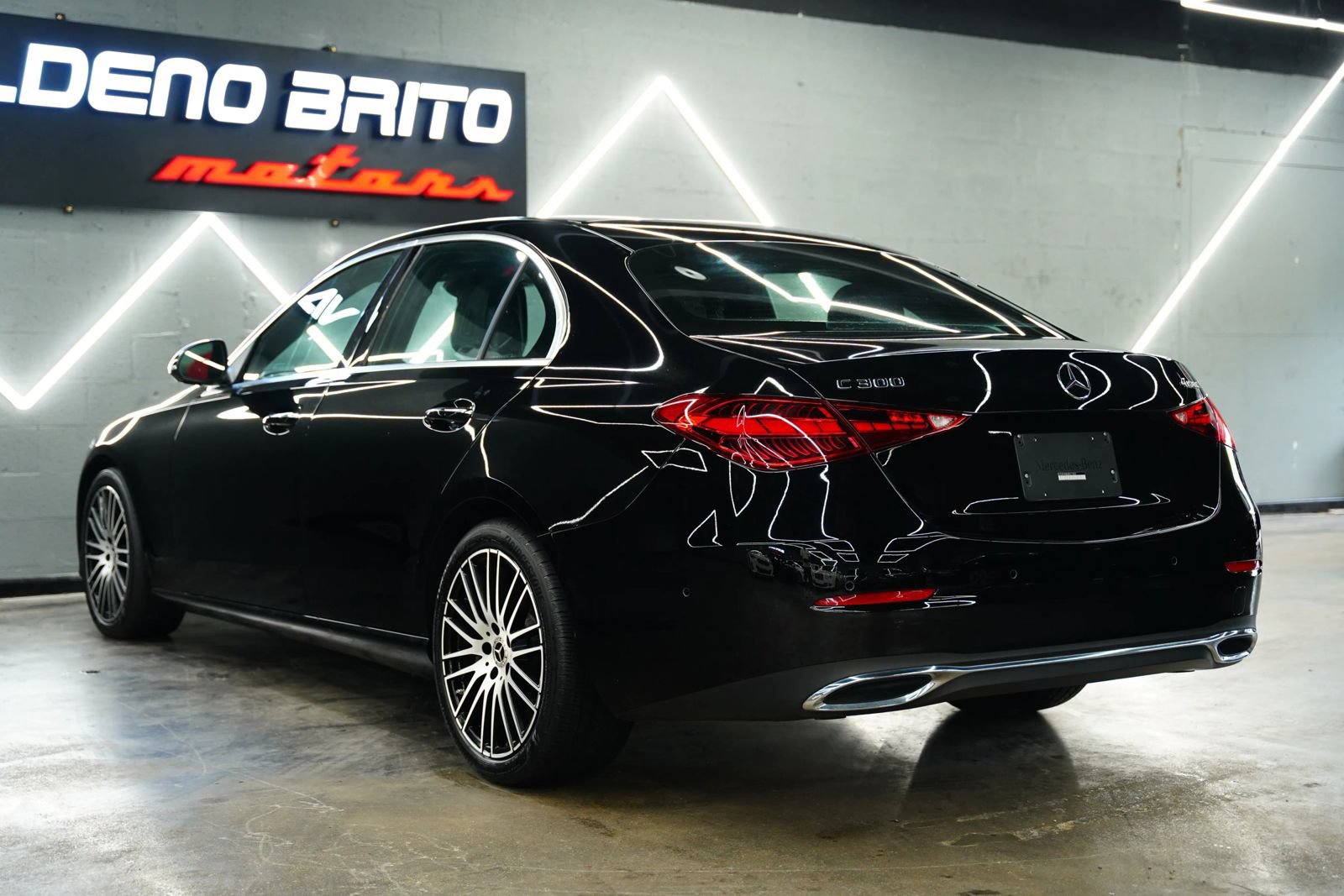 Used 2024 Mercedes-Benz C 300 4MATIC Sedan image 26